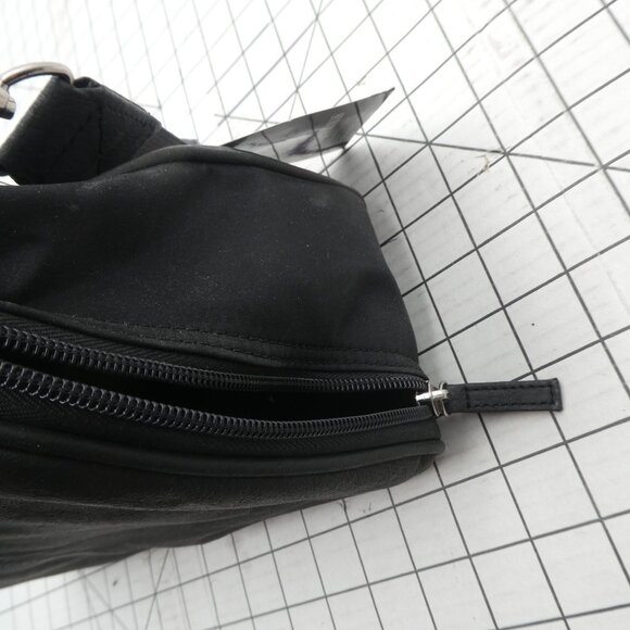 GunTote'n Mamas Black Hobo Handbag/Purse - Picture 13 of 14